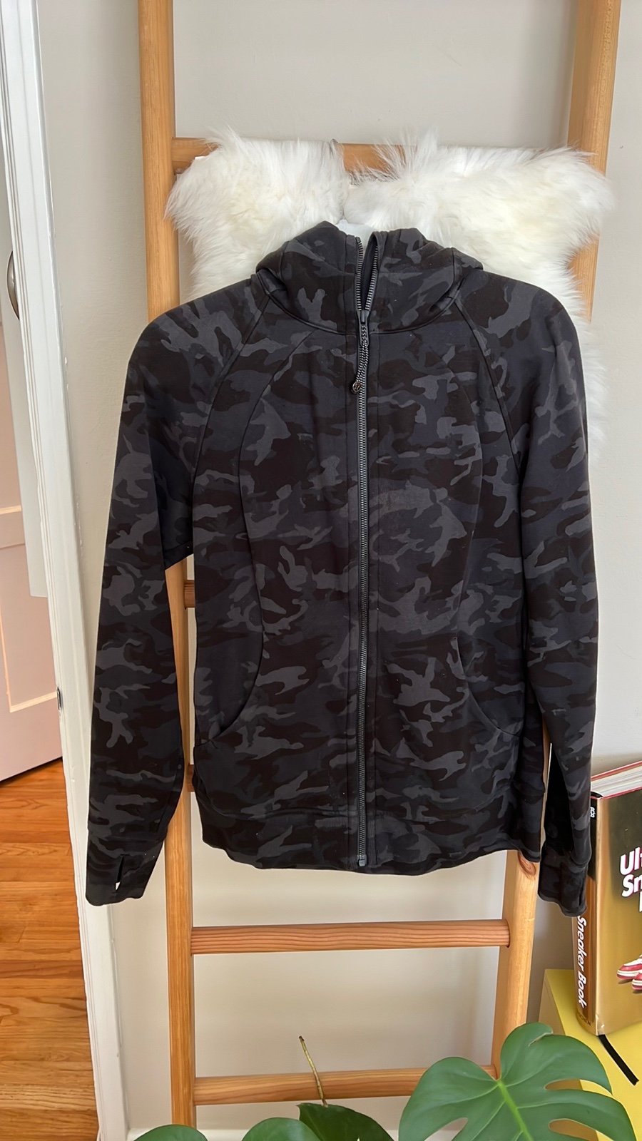 lululemon scuba hoodie