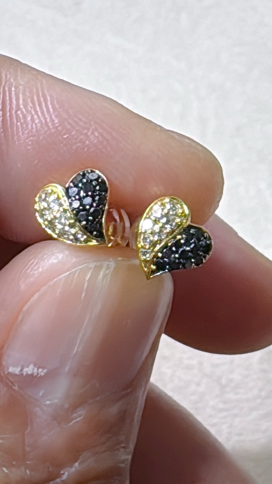 Heart Natural diamonds earrings