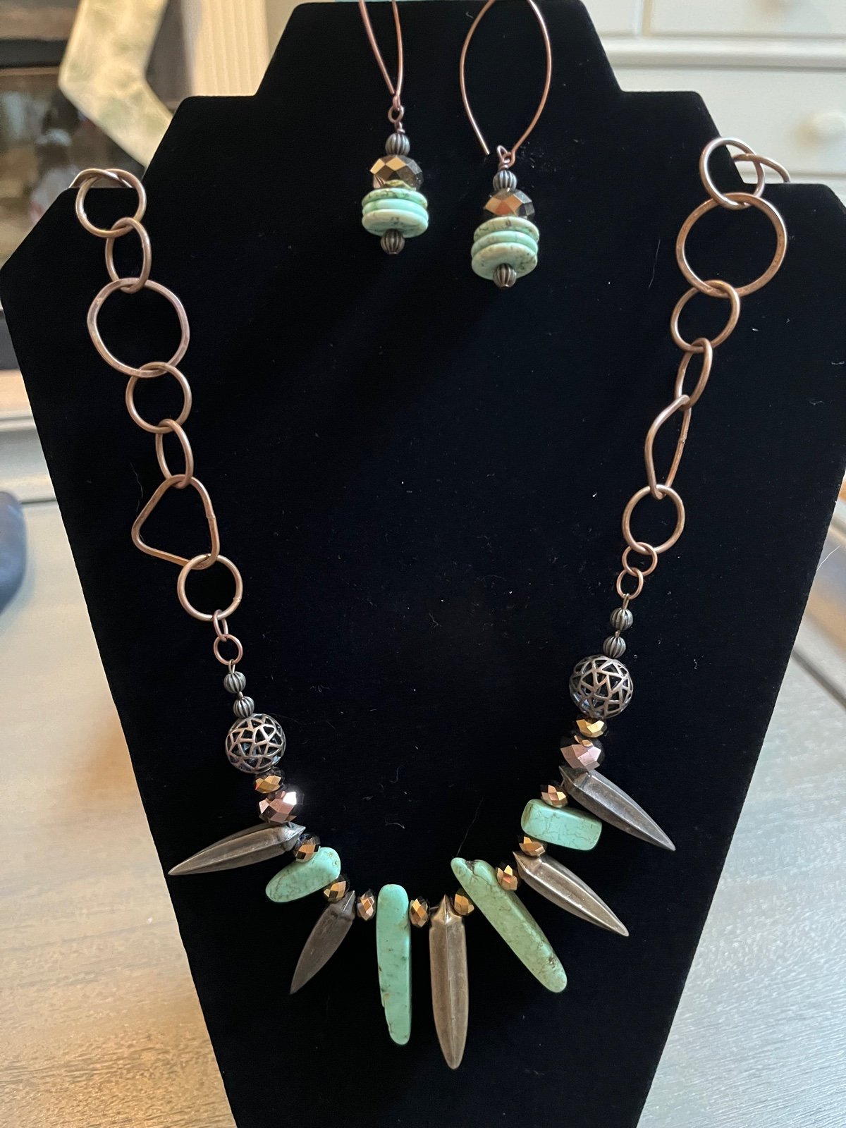 NECKLACE & Earring set