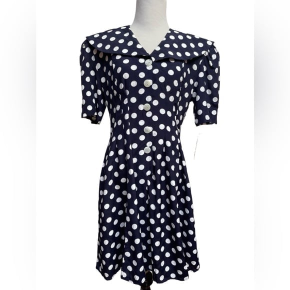 Vintage Polka dot button down Katie MFG vintage romper | SIZE 6