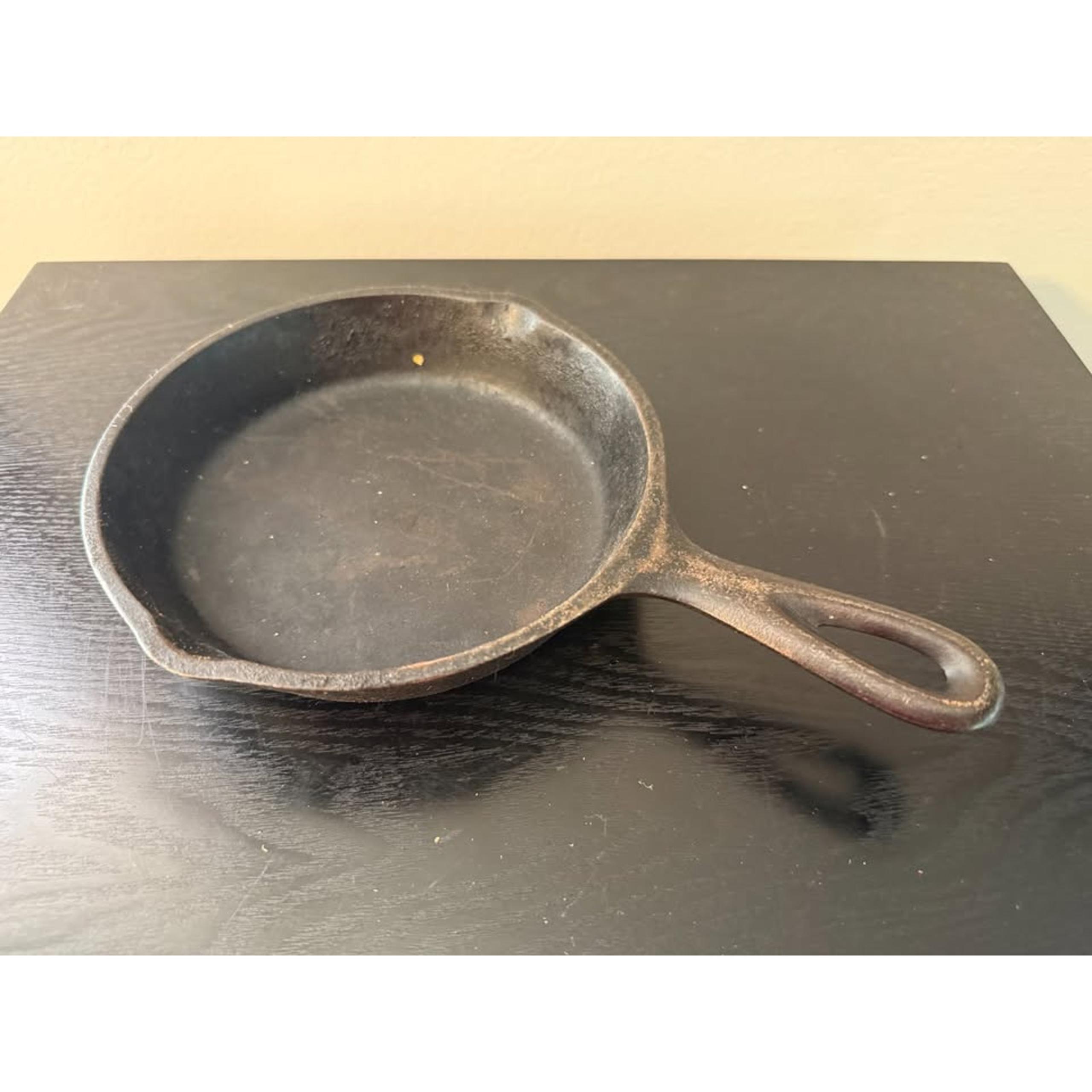 Vintage Lodge #3 SK 5 7/8" Cast Iron Skillet Double Pour Heat Ring