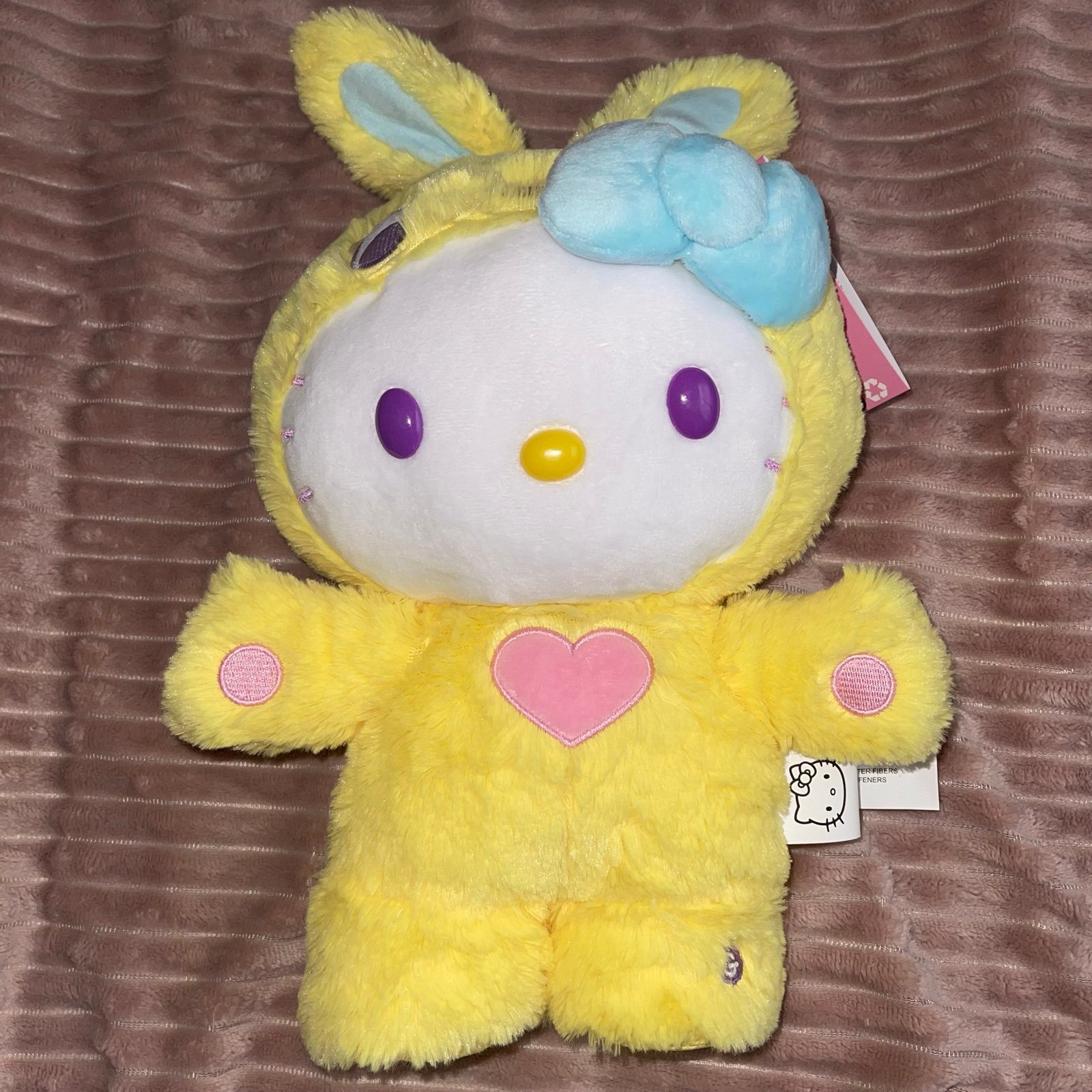 Hello Kitty Easter Yellow Bunny Side Stepper