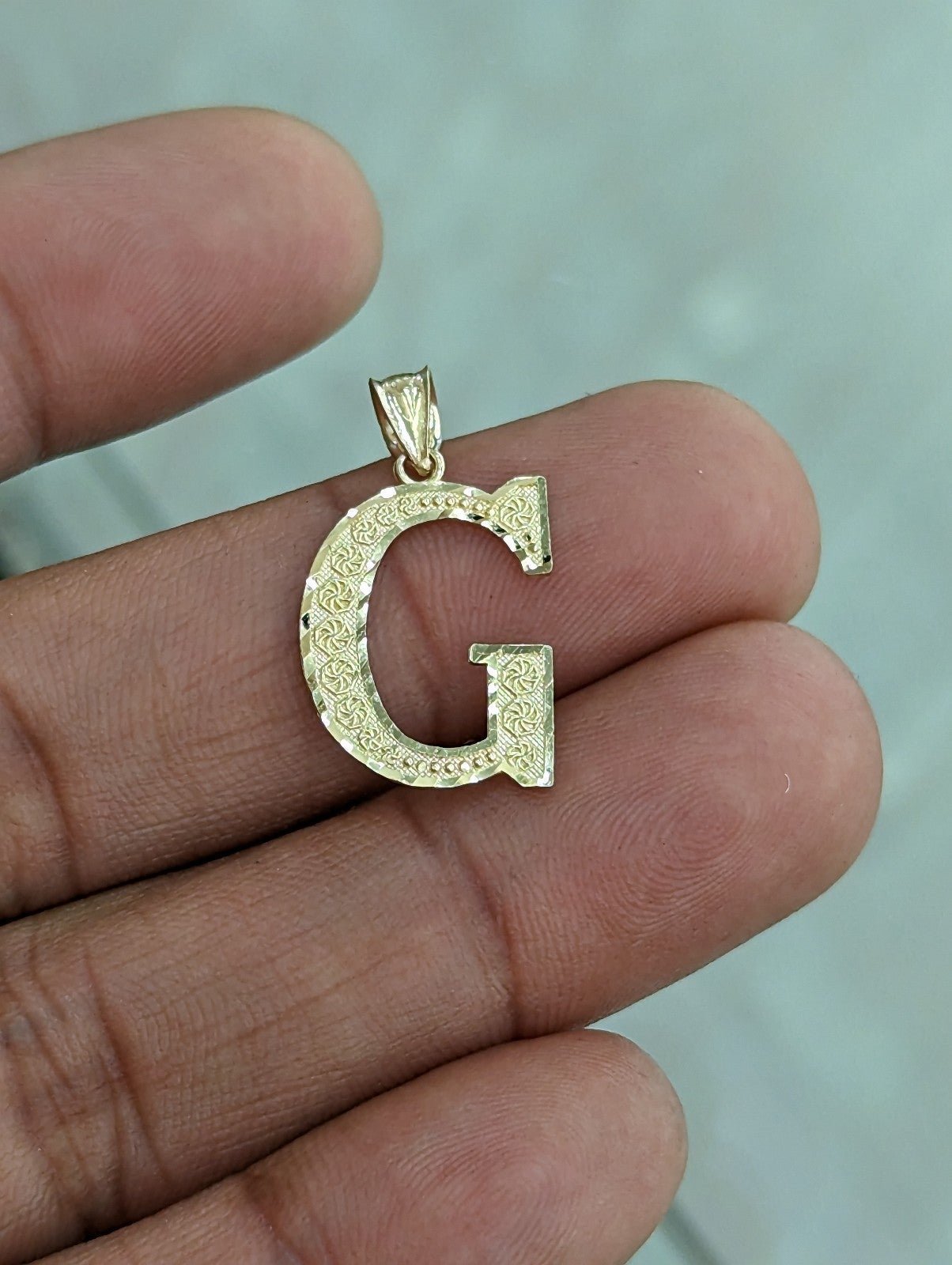 10kt real gold Initial G pendant