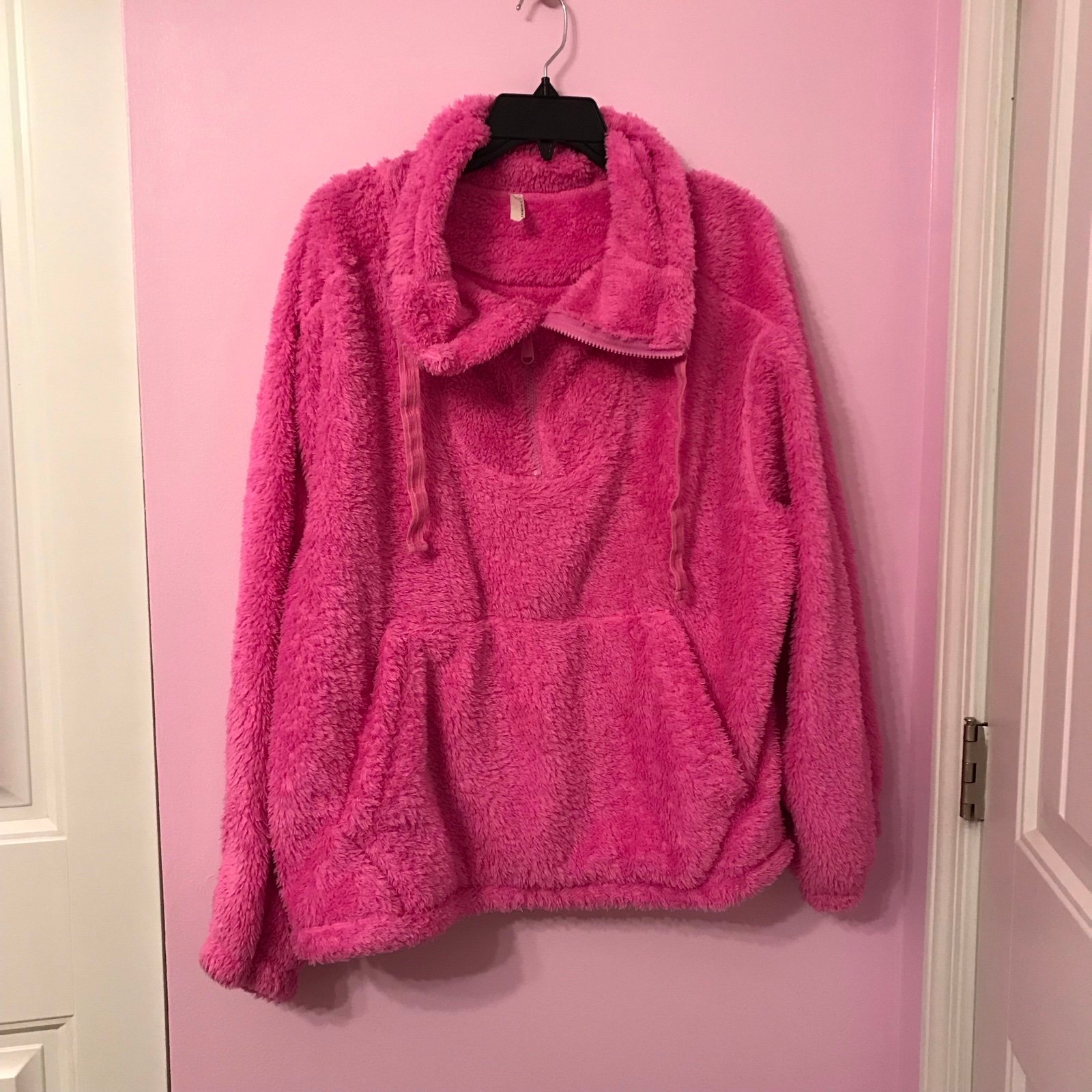FP Movement by Free People Pink Sherpa quarter zip top Size Large