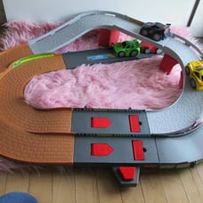 Racing cars lot play