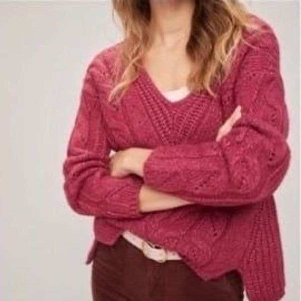 ANTHROPOLOGIE | Ramona Dark Pink Cable Knit V-Neck Sweater Women’s Size Small