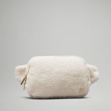 NWT Lululemon Everywhere Belt Bag Large * Fleece