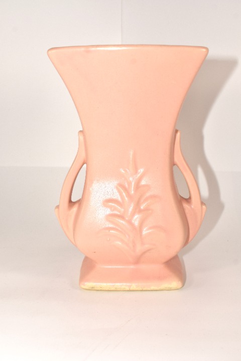 HTF VINTAGE 1940'S MCCOY PINK VASE WITH HANDLES 8 TALL X 5 WIDE