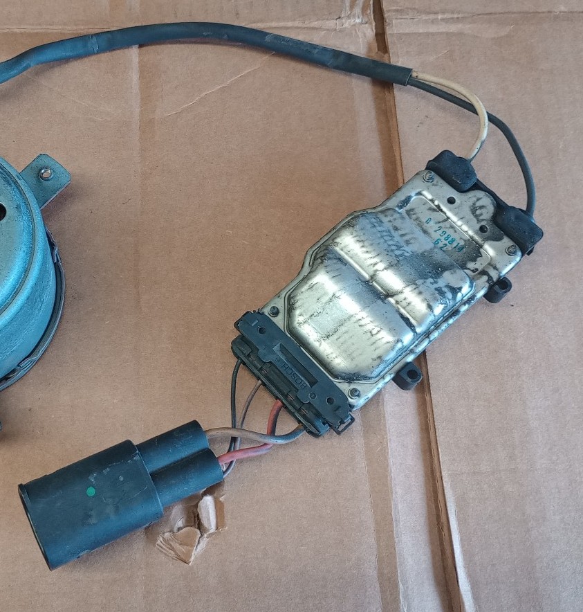 08-18 Mercede W204 C250 C300 E350 Engine Cooling Fan Radiator Control Module OEM