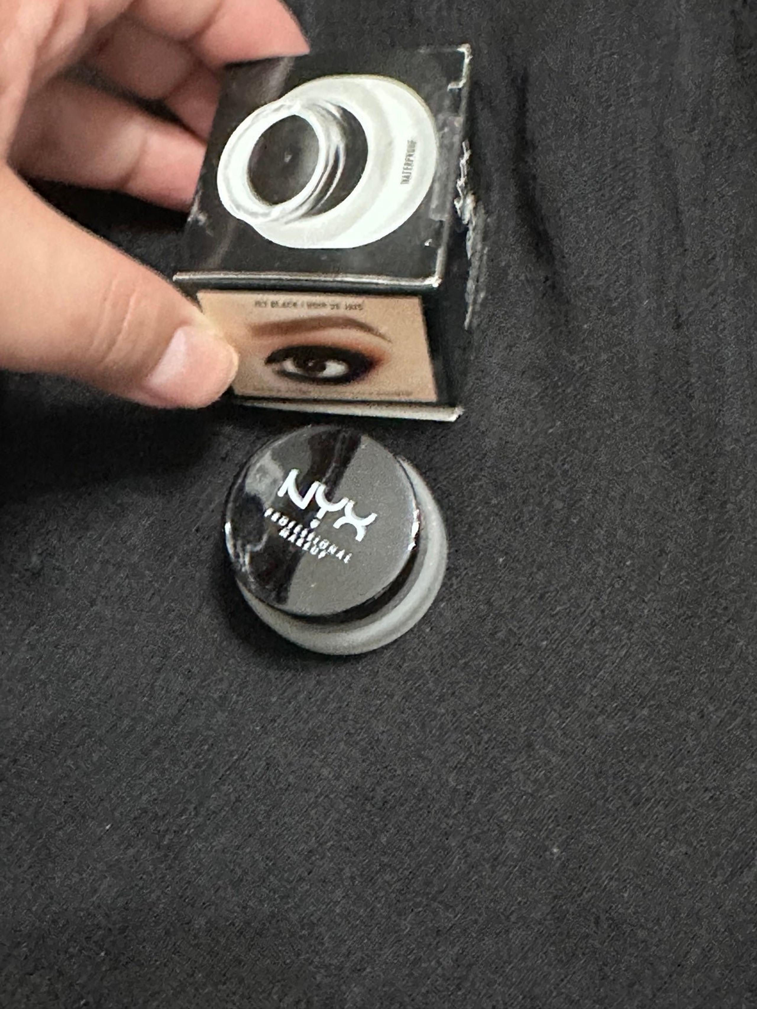 NYX gel eyeliner