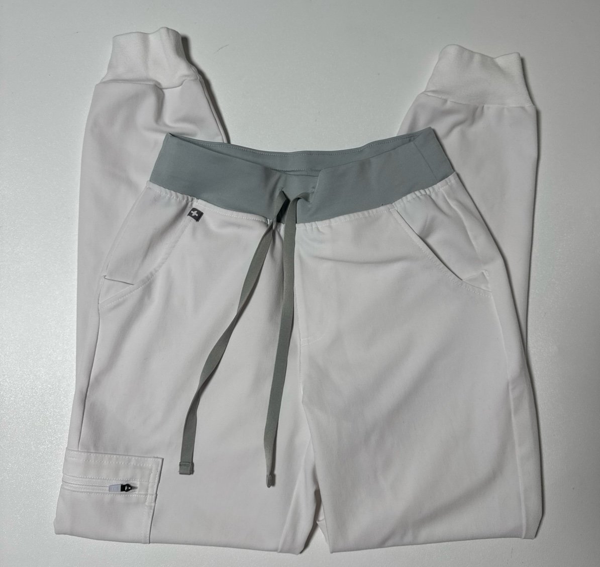FIGS Zamora Jogger Scrub Pant