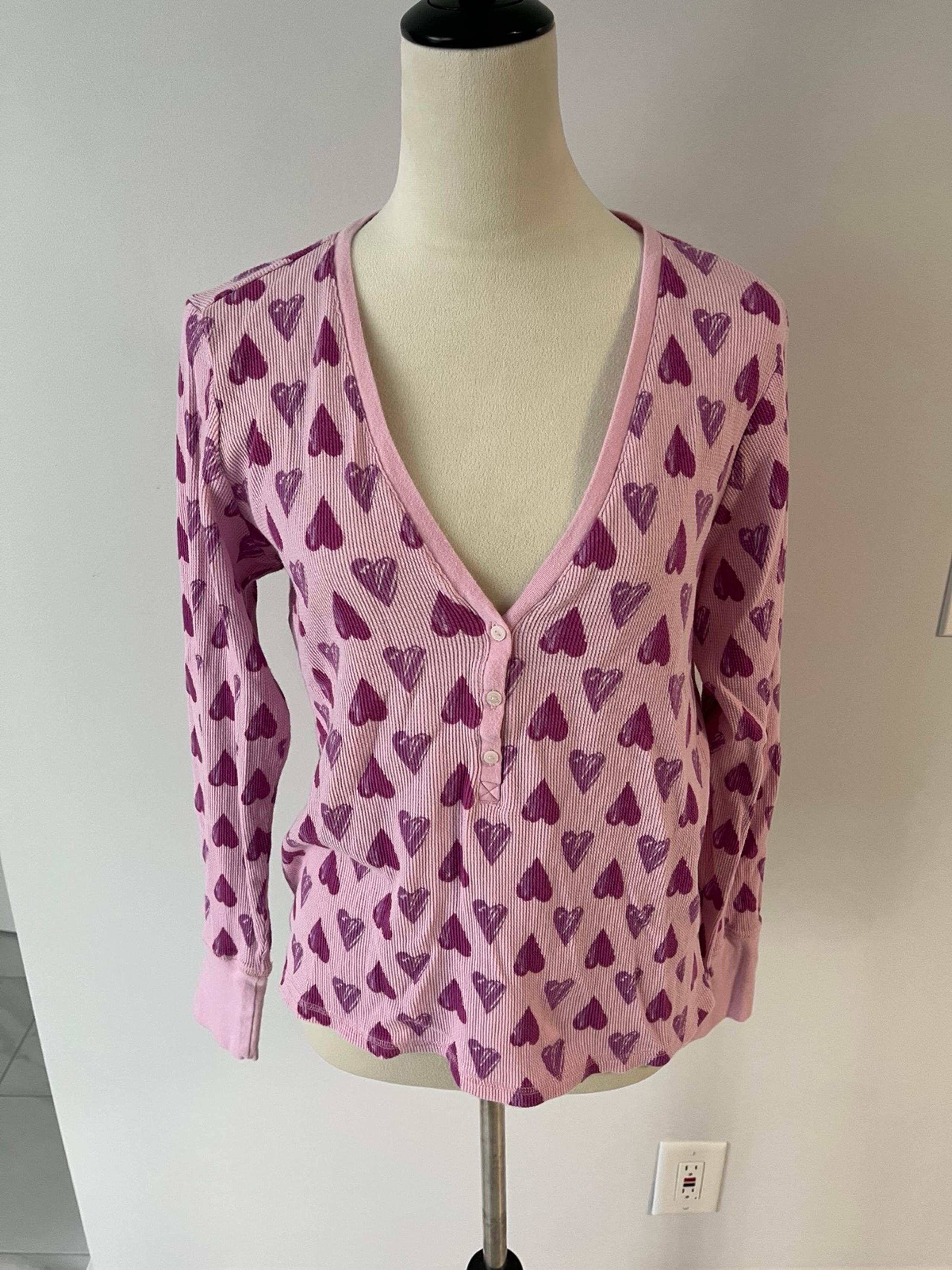 Victoria’s Secret size large women’s sleep shirt