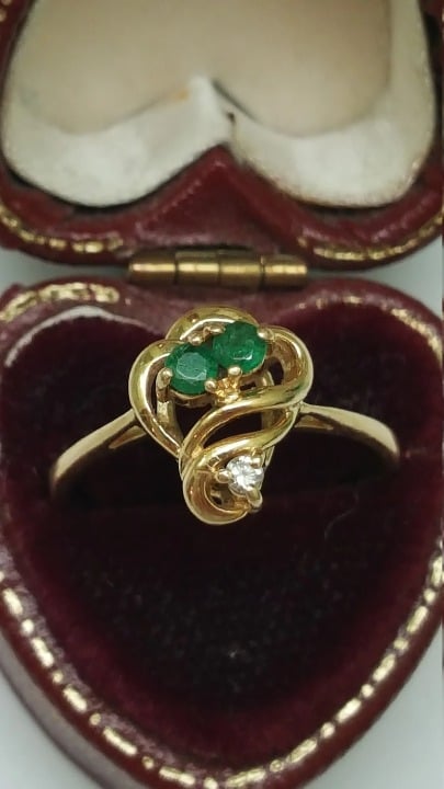 Estate Vintage 14k Yellow Gold Genuine Emeralds & Diamond Ring, Beautiful Piece!