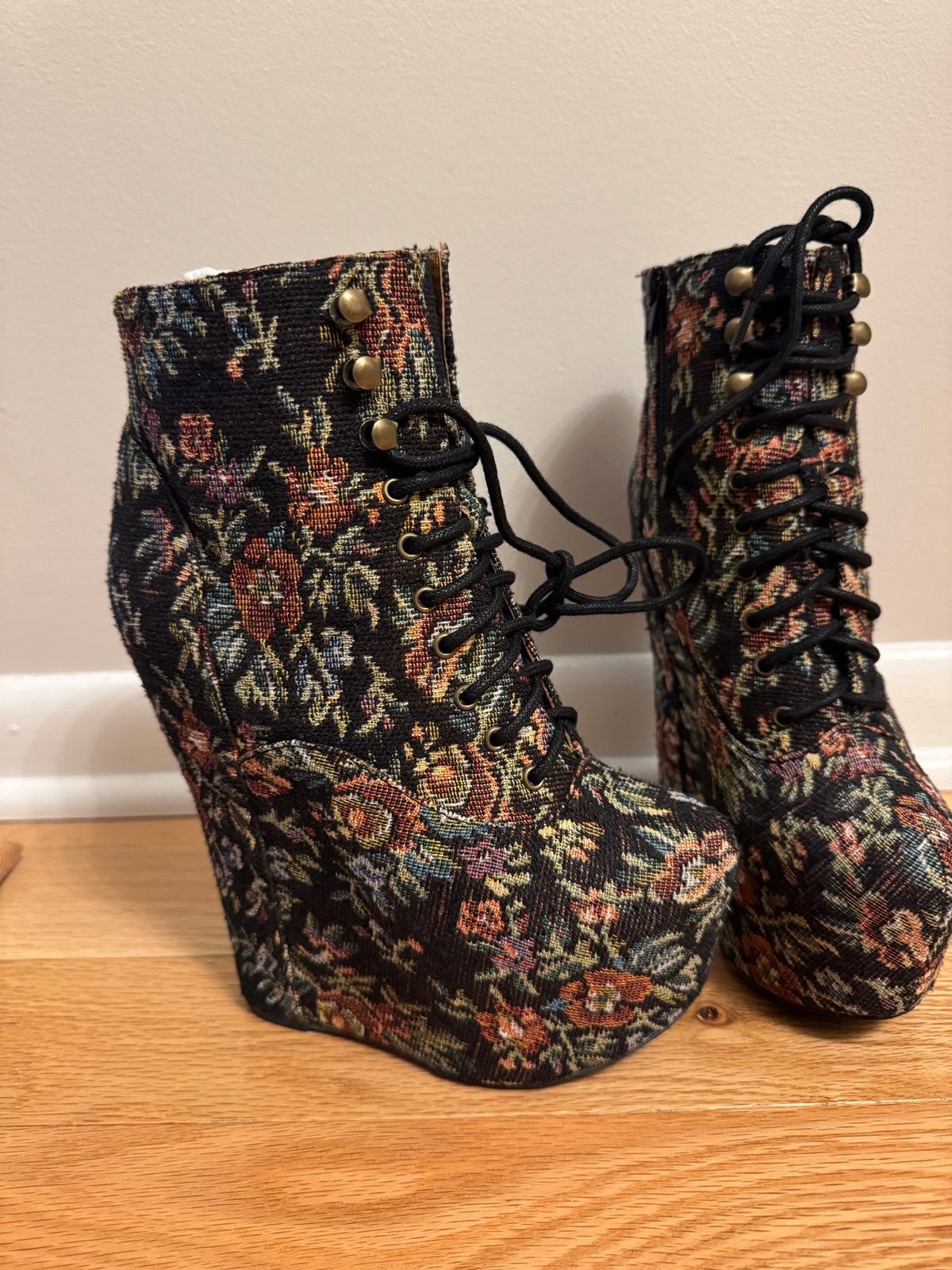 Jeffrey Campbell Damsel Tapestry