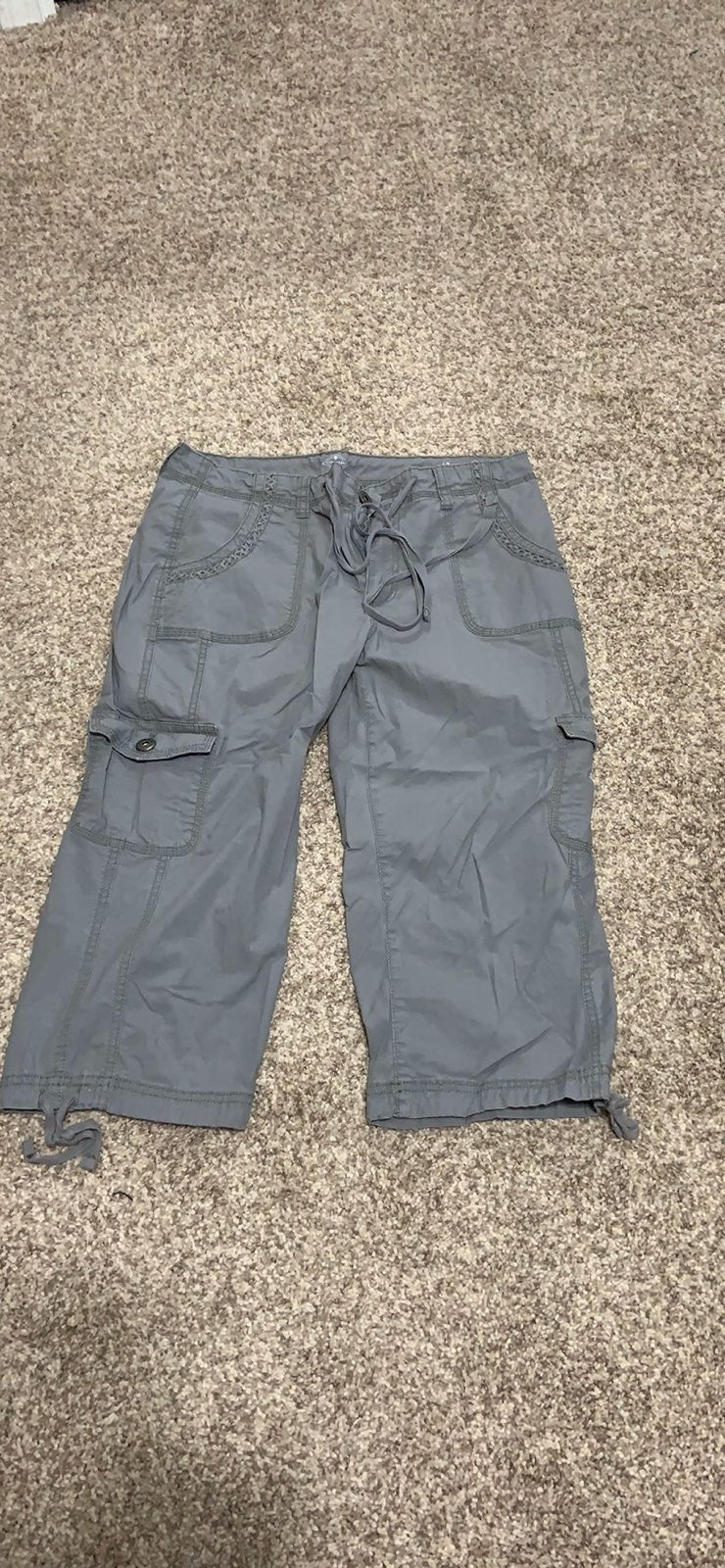 St. John's Bay Light Grey Capris
