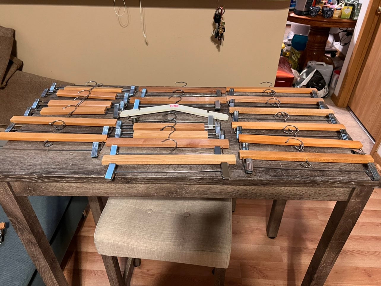 Wood skirt/pant, suite, scarf, belt and blanket hangers