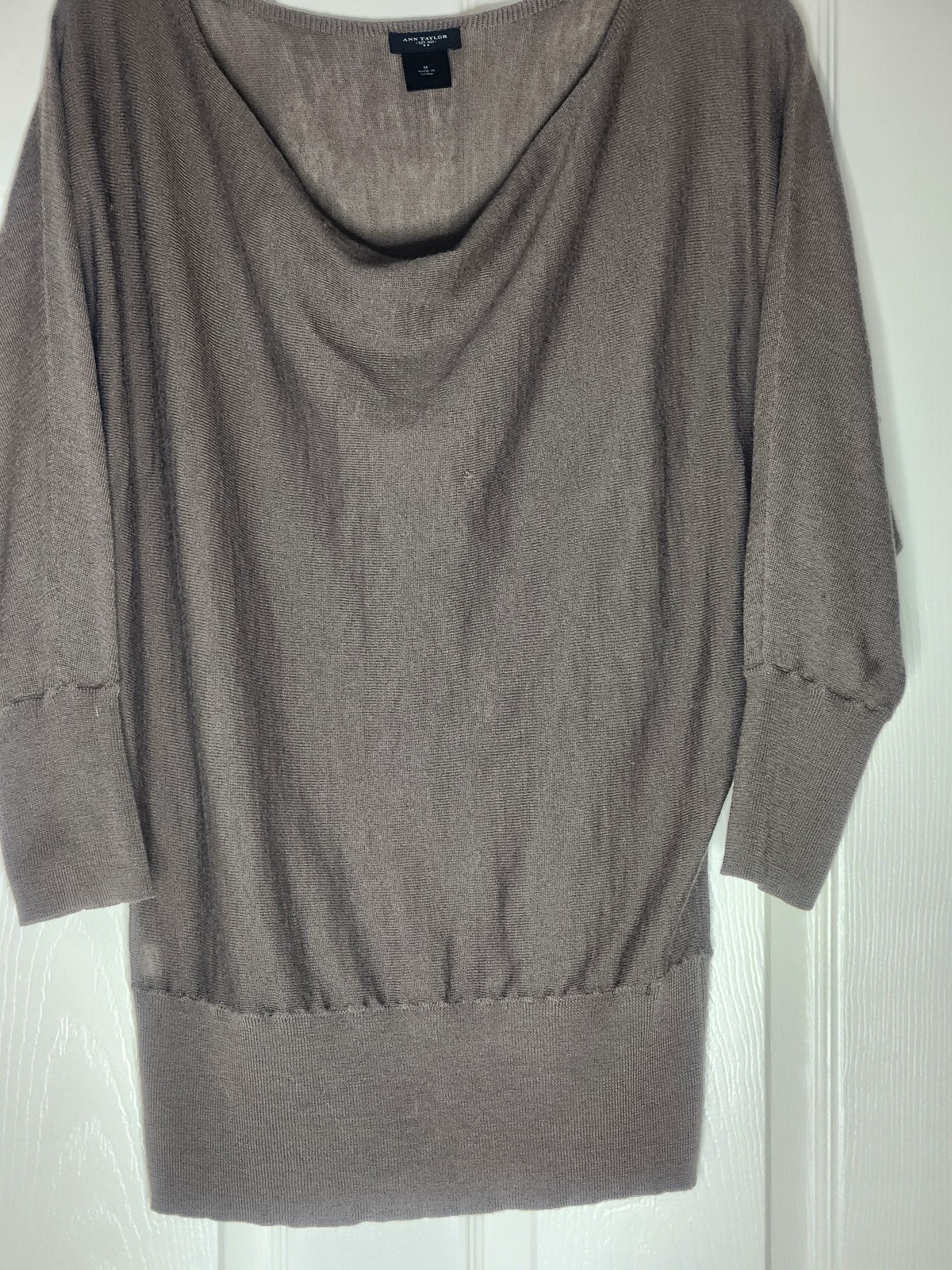 Ann Taylor M Fossil Gray WOOL Blend 3/4 Sleeves Cowl Neck Women's Sweater