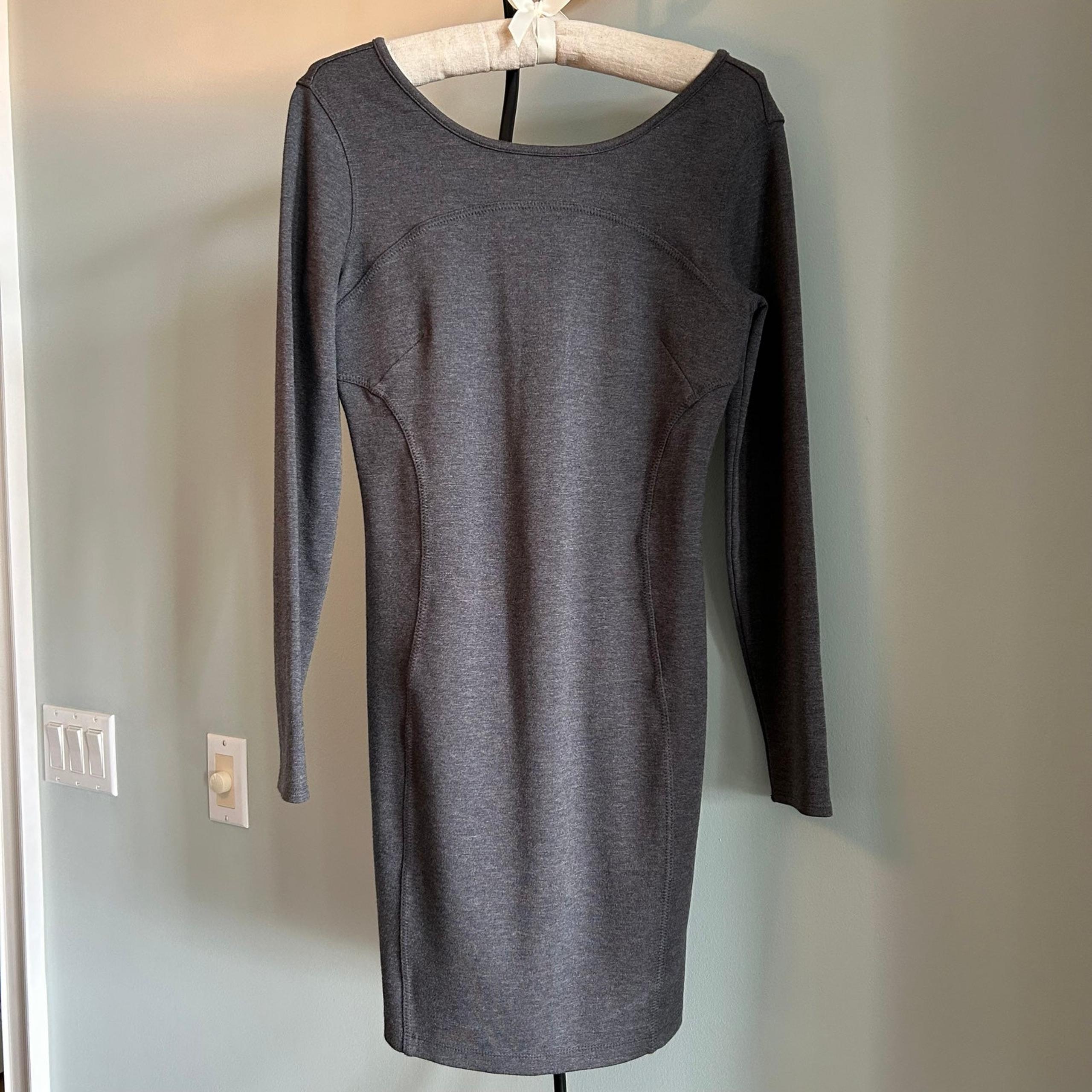 ATHLETA LONG SLEEVE PONTE KNIT DRESS