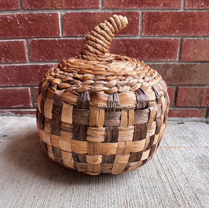 TARGET THRESHOLD MEDIUM ROUND PUMPKIN 1CT