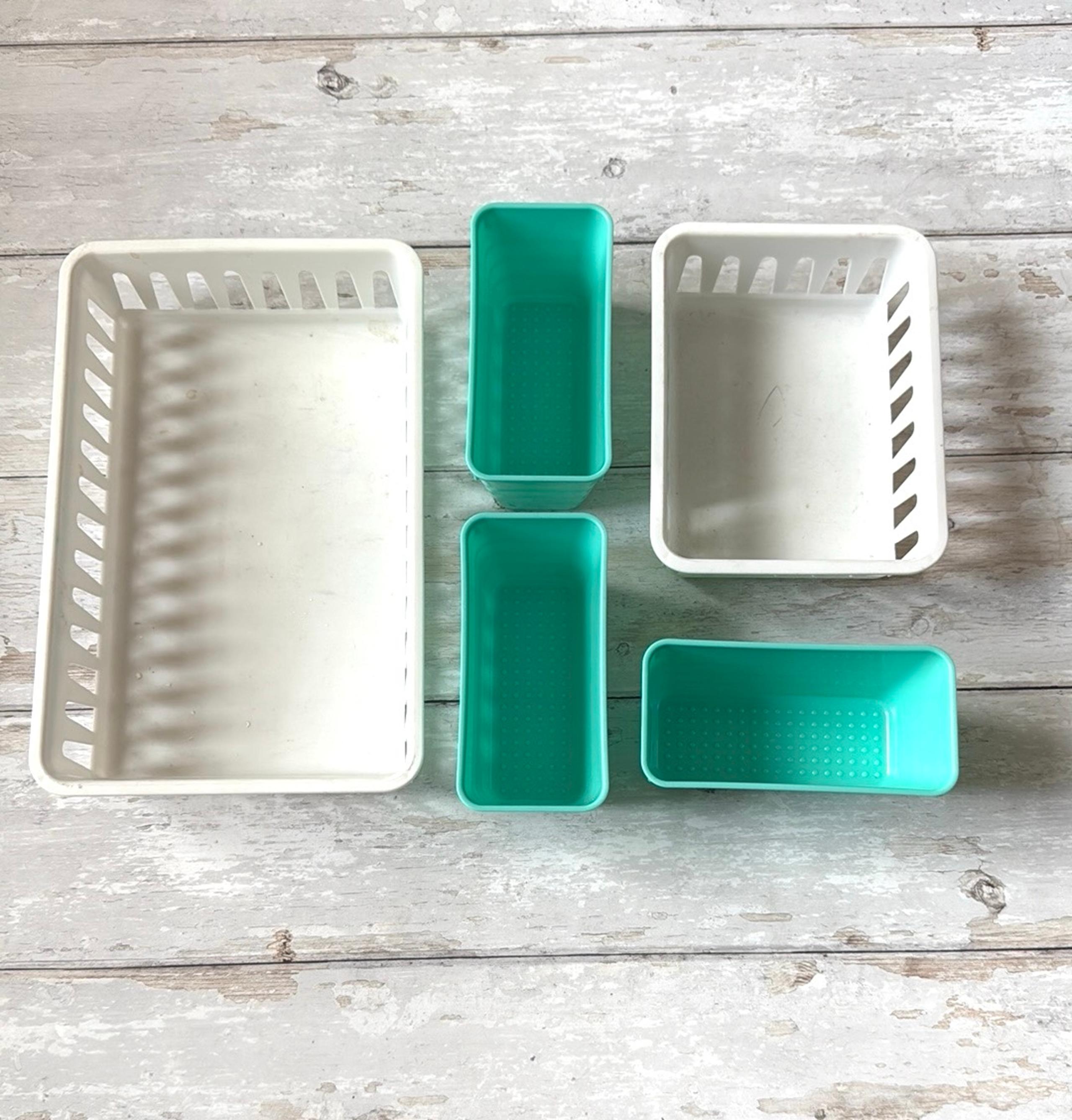 Storage Baskets Drawer Dividers Organizers Bundle Lot Set of 5 White Teal
