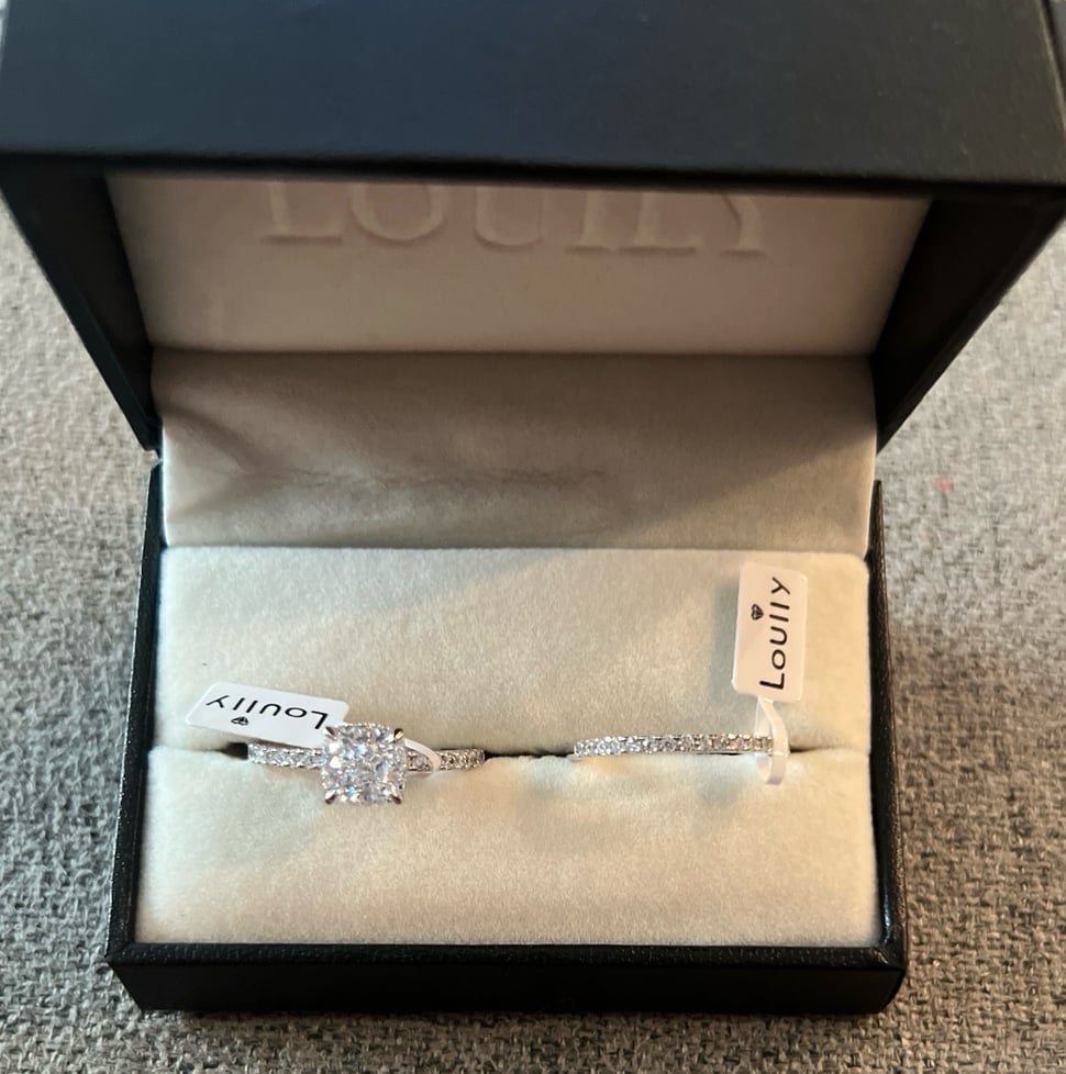 Cushion Cut Wedding Ring Set