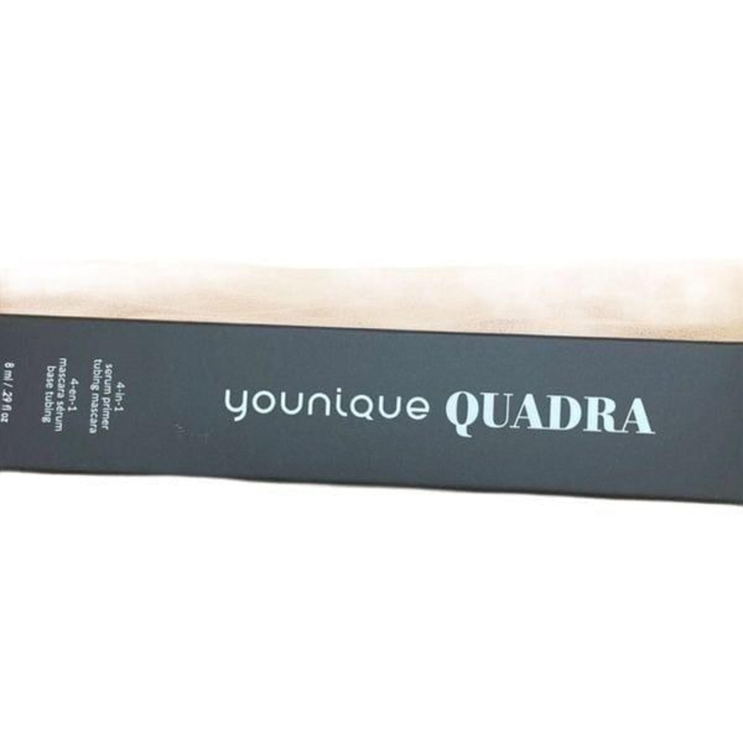 Younique Quadra mascara
