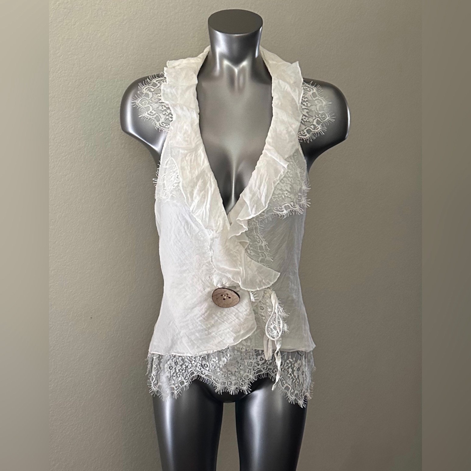 Sexy Lace Trim Halter