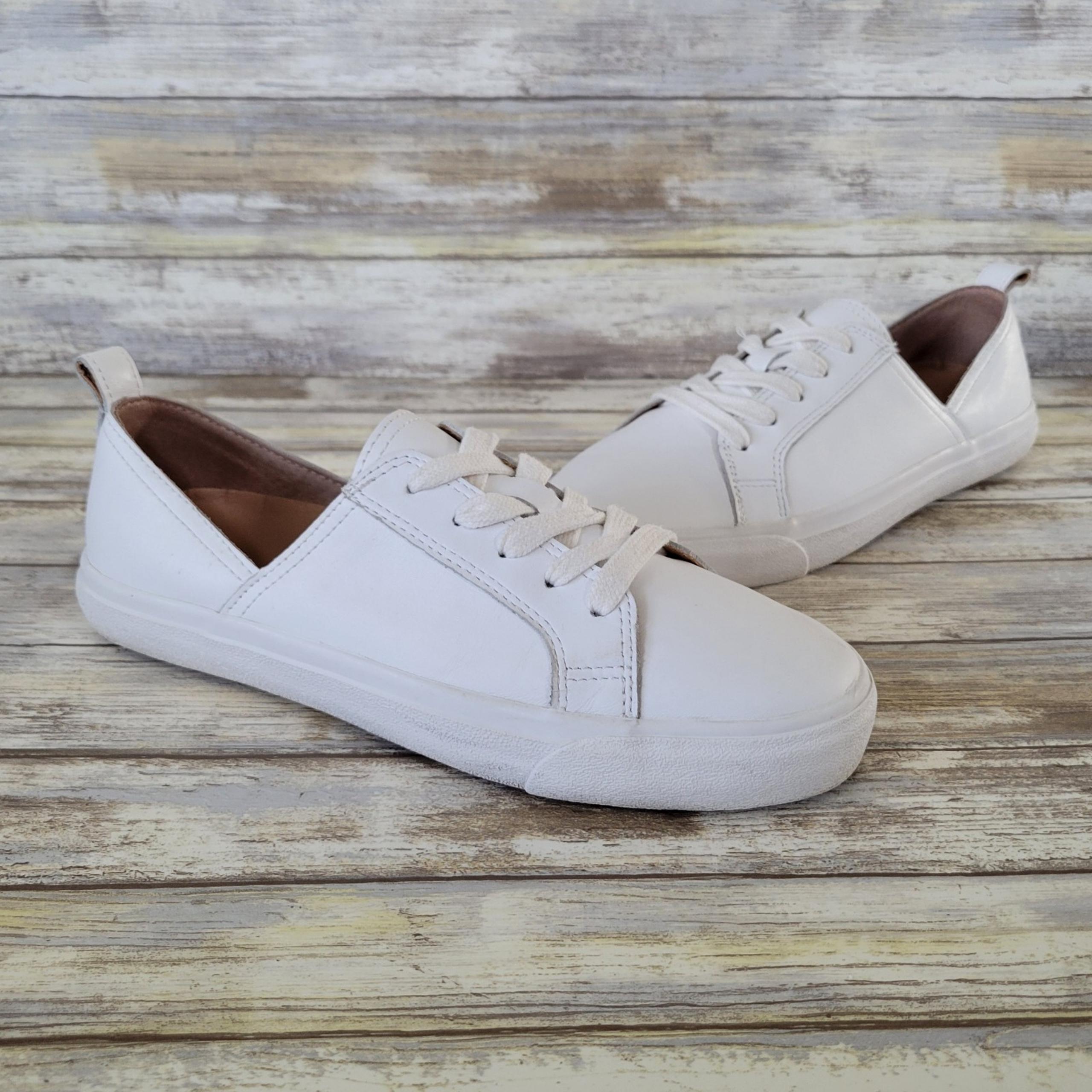 Lucky Brand Dansbey White Leather Low Top Lace-Up Sneakers Women's Size 7.5