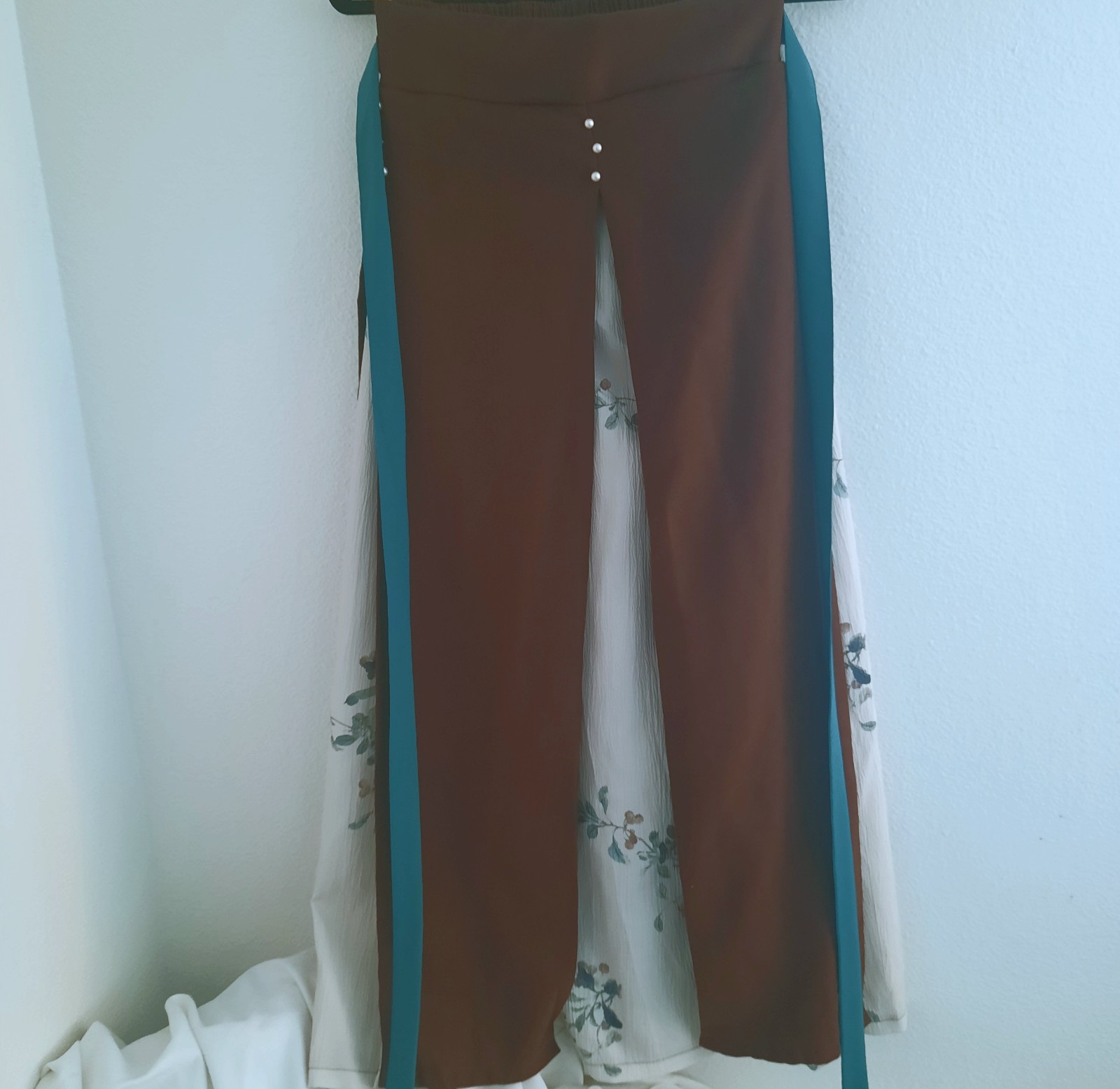 Fashion Brown/Cream Floral Skirt Size S