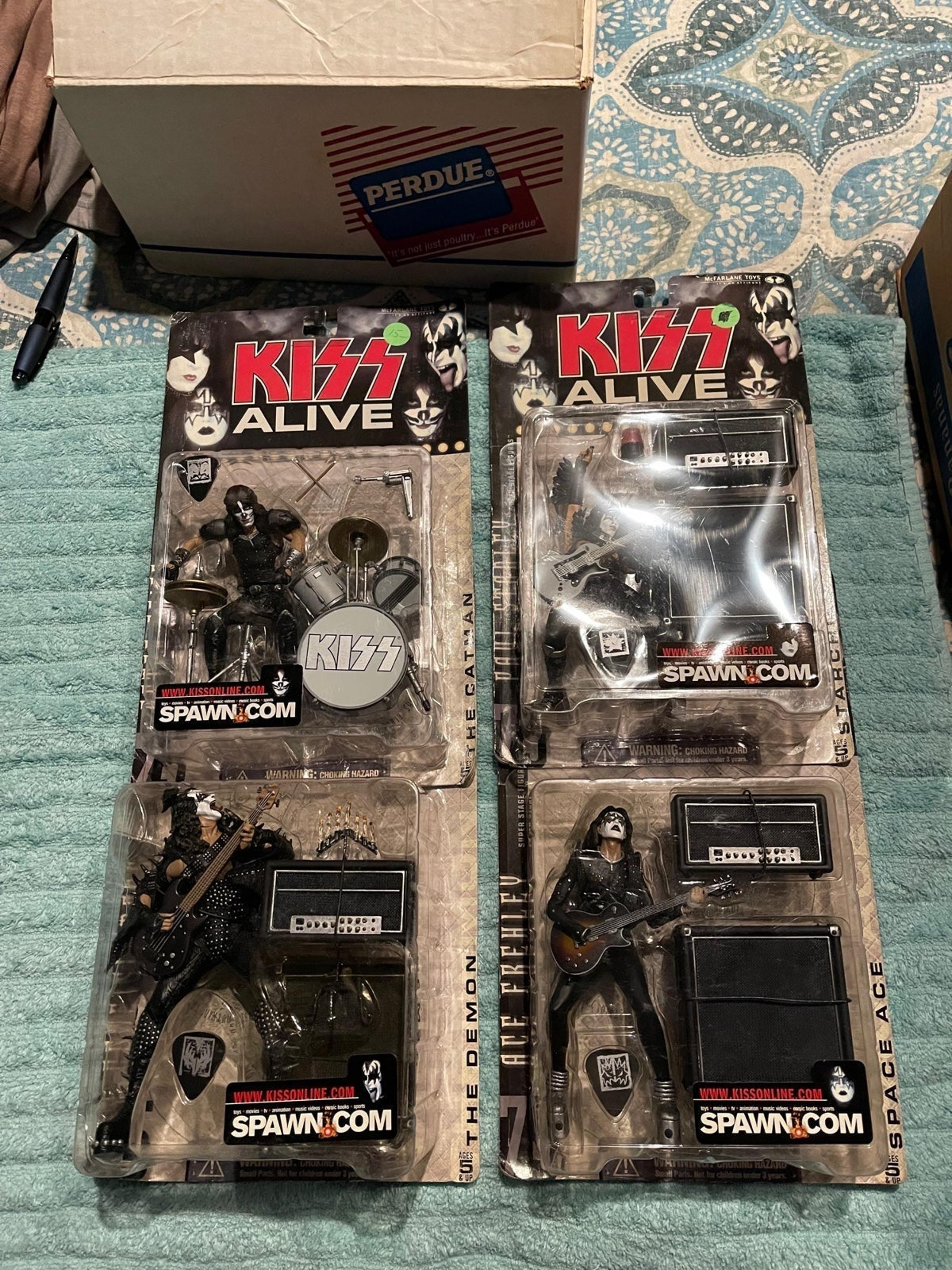 VINTAGE KISS (ALIVE) ACTION FIGURES ALL 4 MEMBERS (NEW)