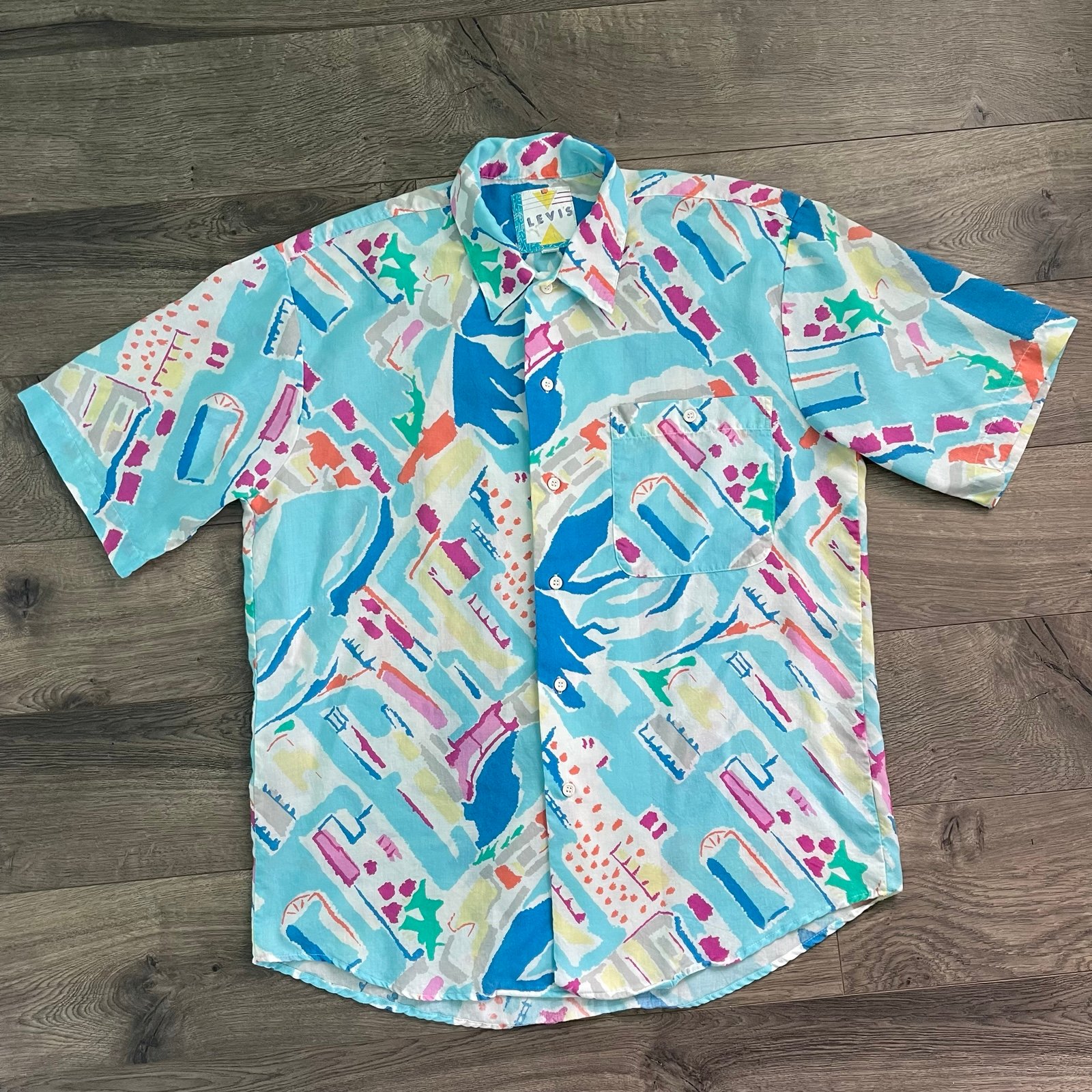 Vintage Levi’s Multicolored Men’s M 90’s Button Down Summer Shirt