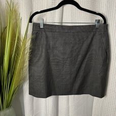 Theory Women’s Size 10 Black Tweed Mini Skirt 100% Wool with Pockets Side Zip