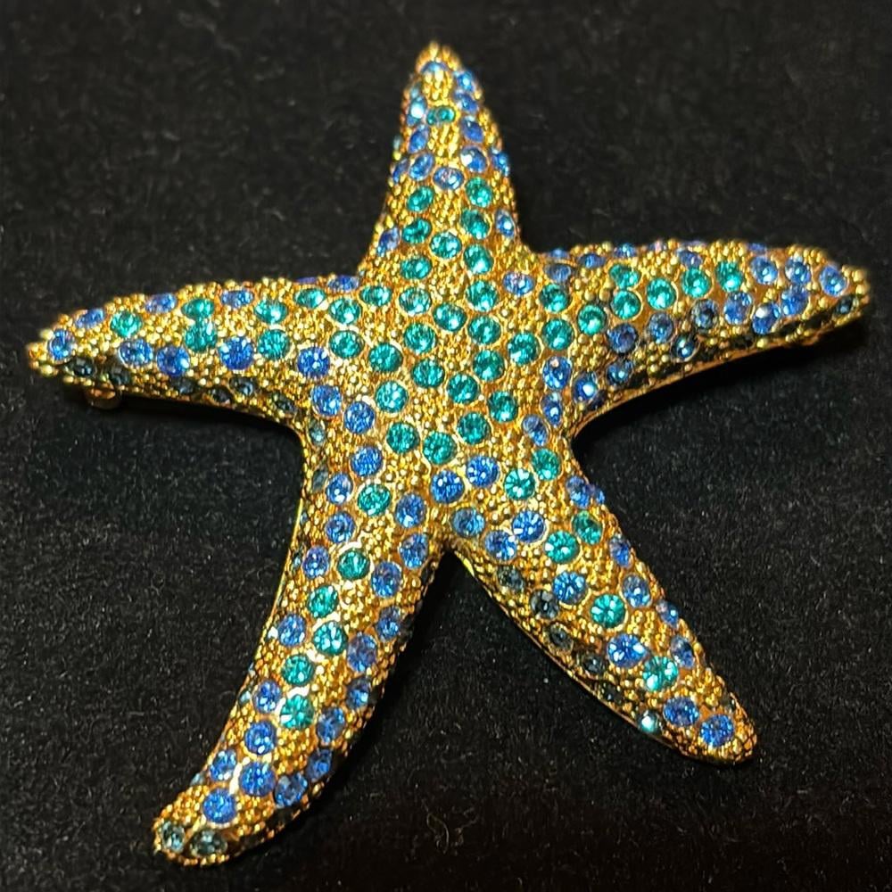 Gorgeous Kenneth Jay Lane Gold tone Starfish Brooch with Crystals
