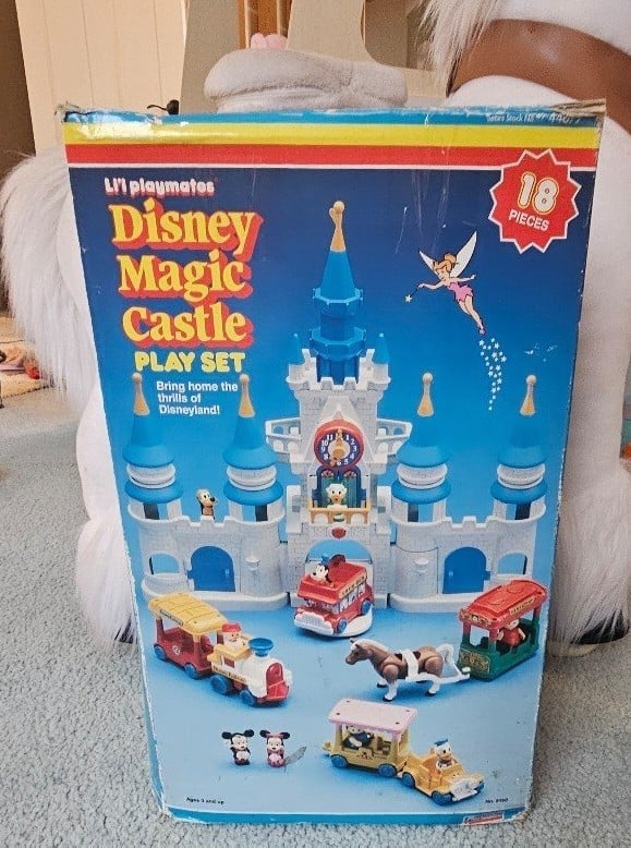Vintage 1987 Lil Playmates Disney Magic Kingdom Castle Playset