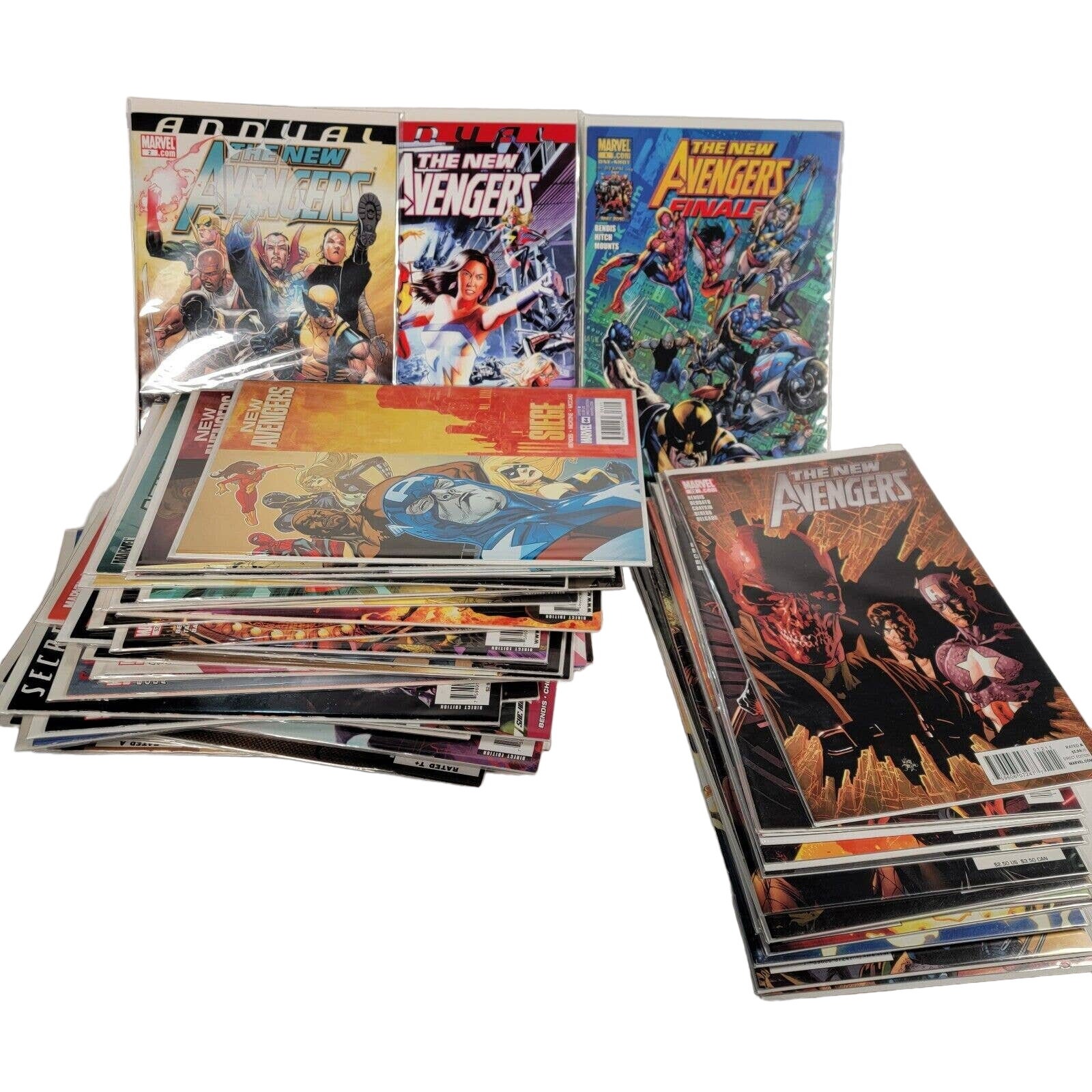THE NEW AVENGERS 54 Book lot. Autographed Marvel Comics NM Finale Annual Bundle