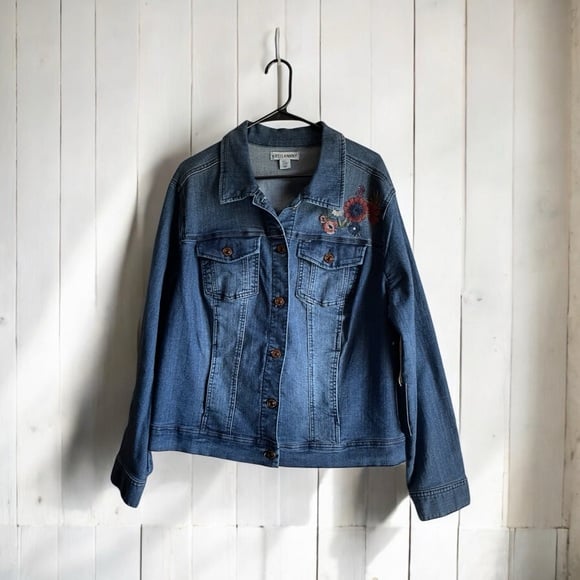 Artisan NY Women’s Size 2X Denim Jacket with Floral Embroidery