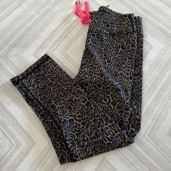 The Upside Women’s Cropped Leopard Leggings