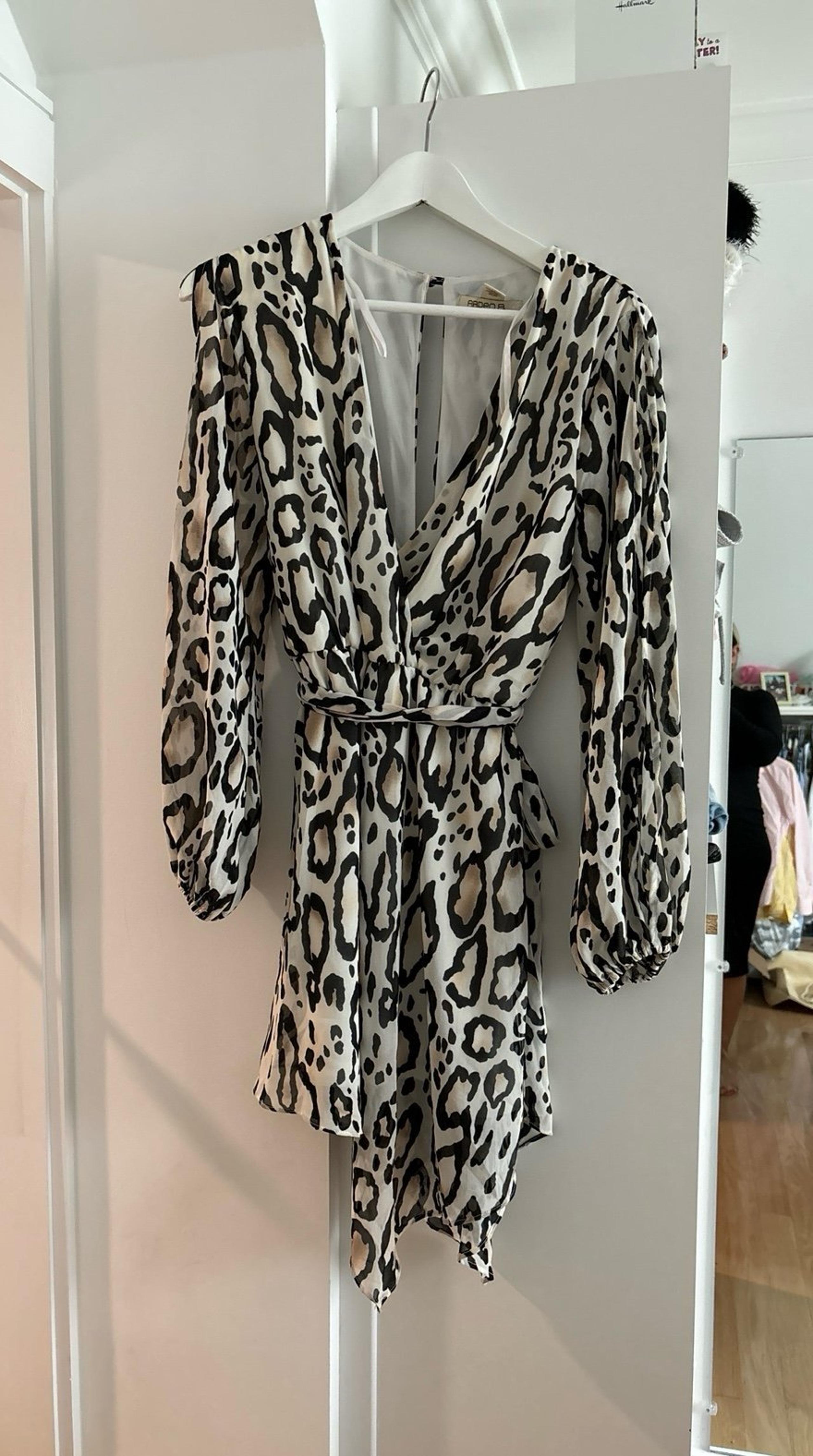 Arden B White Animal Print Dress M