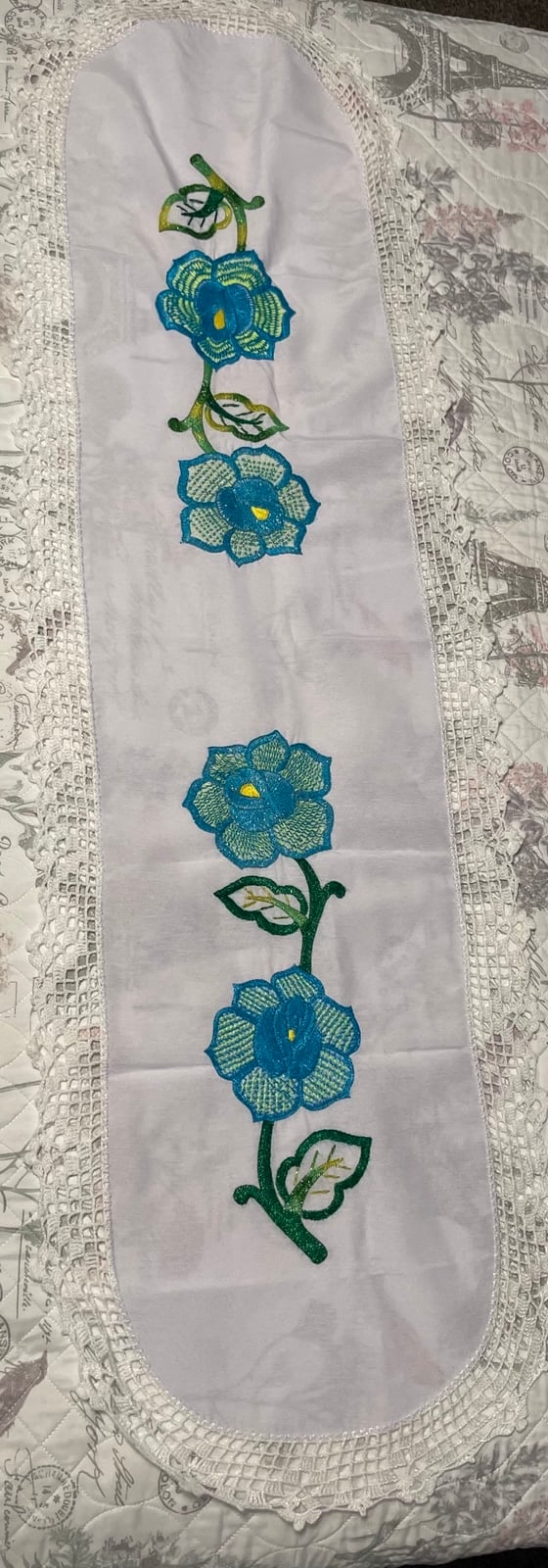 Table runner