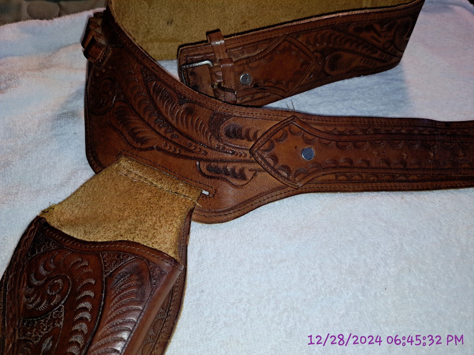 Gun belt and holster leather