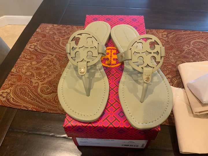 Tory Burch Tumbled Miller Sandal in olive sprig, size 8, BNIB, MSRP198