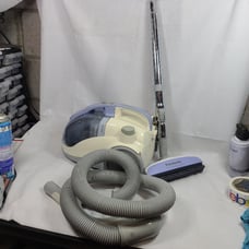Panasonic MC-CL 310 Canister Vacuum Clea