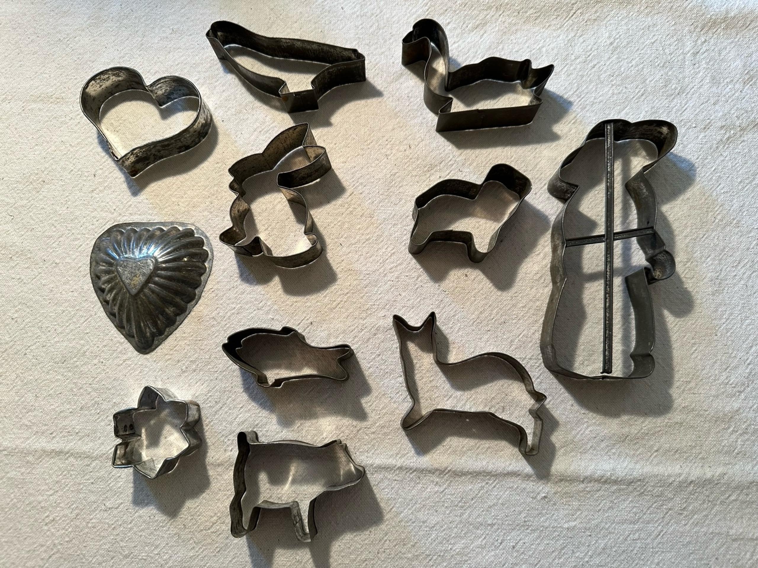 Vintage Lot of 10 Tin Cookie Cutters & 1 Tart Mold, Assorted Shapes, Fab Decor