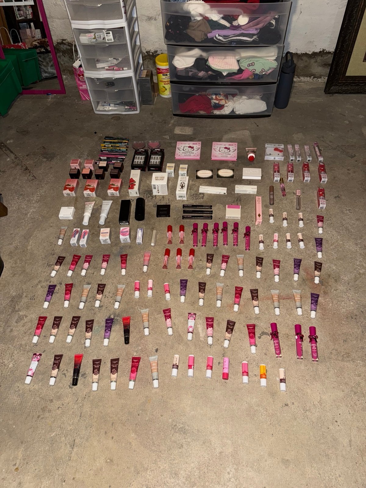 300+ item bundle deal!