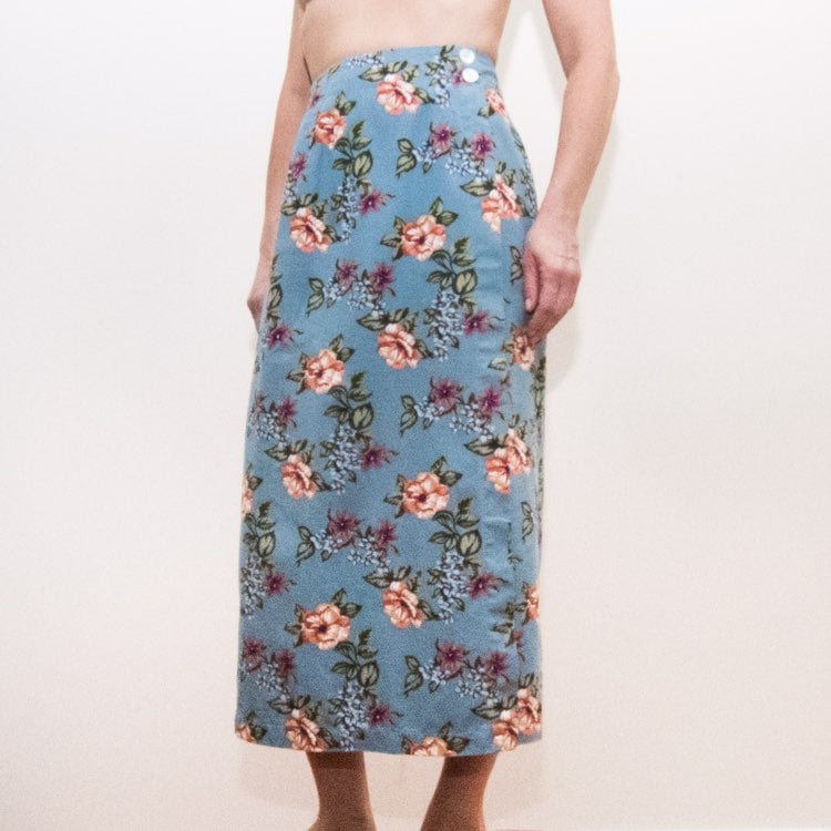 VTG 90s floral wrap midi skirt, 4/6 EUC