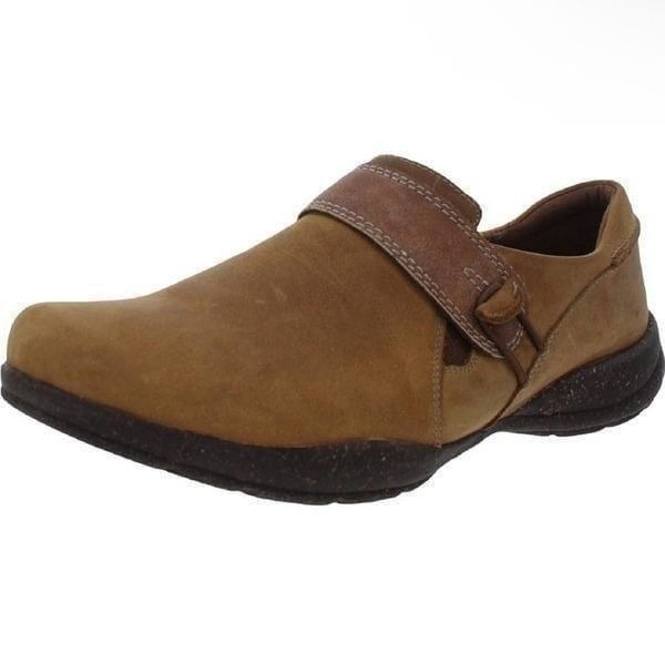 Clarks Women's Roseville Dot Loafer size 10M