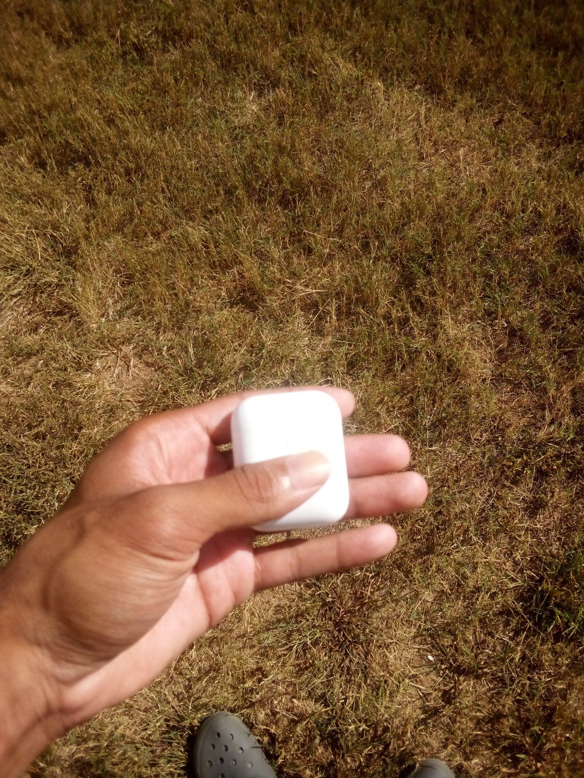 Apple air pods 2nd generation charging case