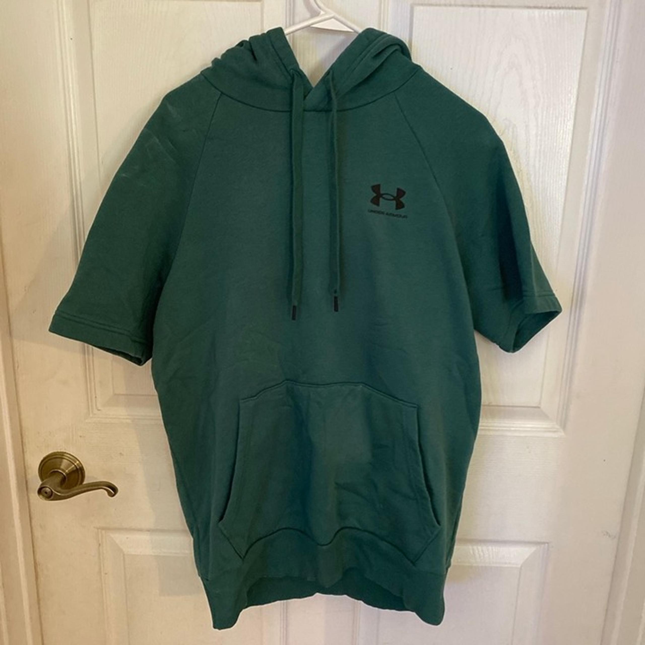 Under Armour Short Sleeve Mens Green Hoodie Small