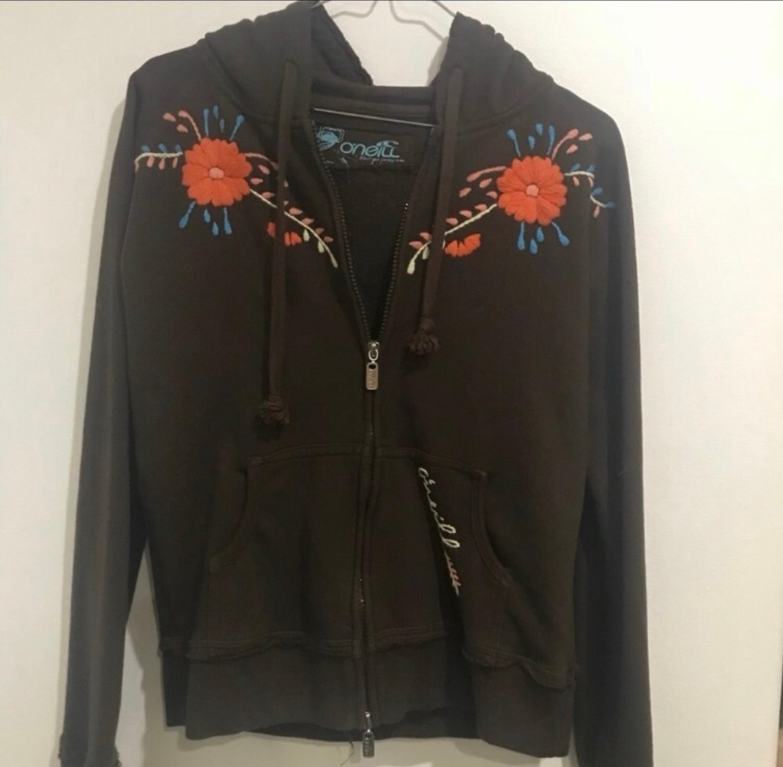 Embroidered O’Neil Hooded Sweater