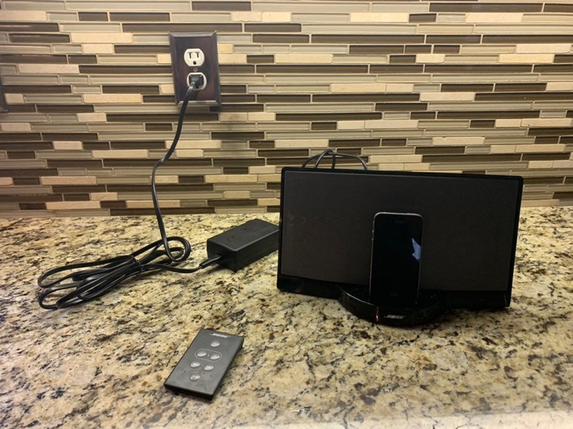 Black Bose Sounddock Music System